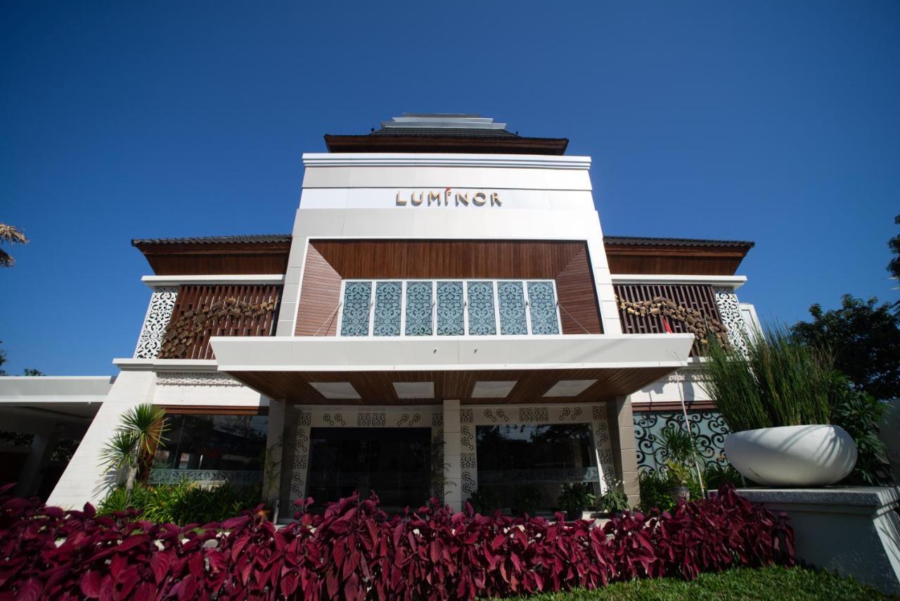 Luminor Hotel Banyuwangi By Wh Экстерьер фото